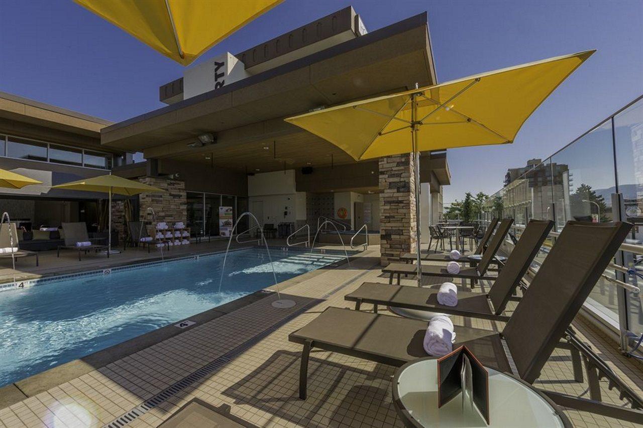 Delta Hotels By Marriott Kamloops Exterior foto