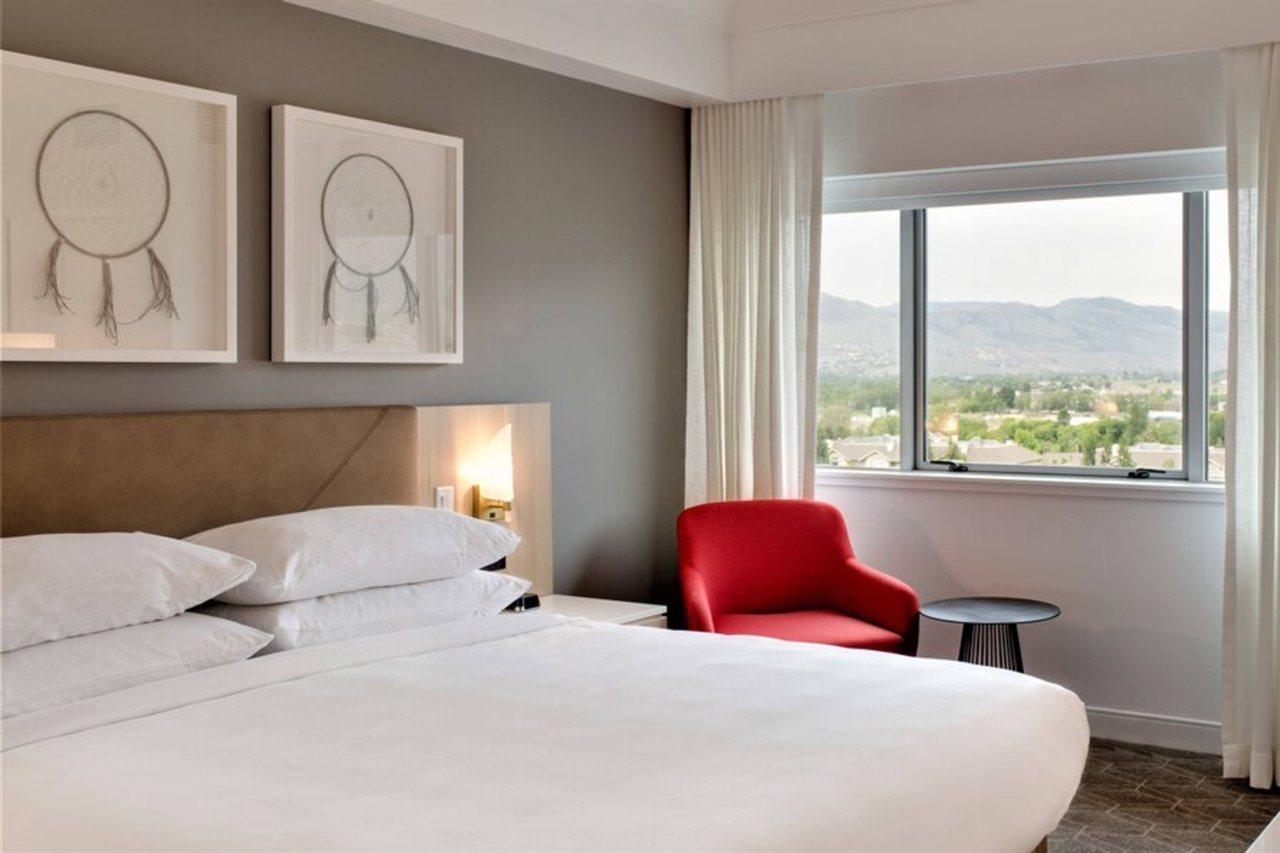 Delta Hotels By Marriott Kamloops Exterior foto
